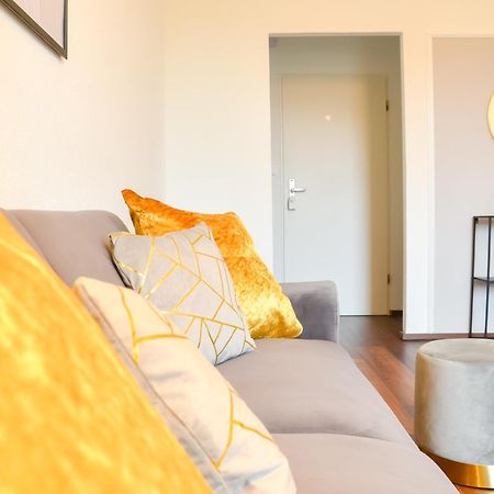 Milpau Buer 3 - Modernes Und Zentrales Premium-Apartment Mit Queensize-Bett, Netflix, Nespresso Und Smart-Tv Gelsenkirchen Ngoại thất bức ảnh