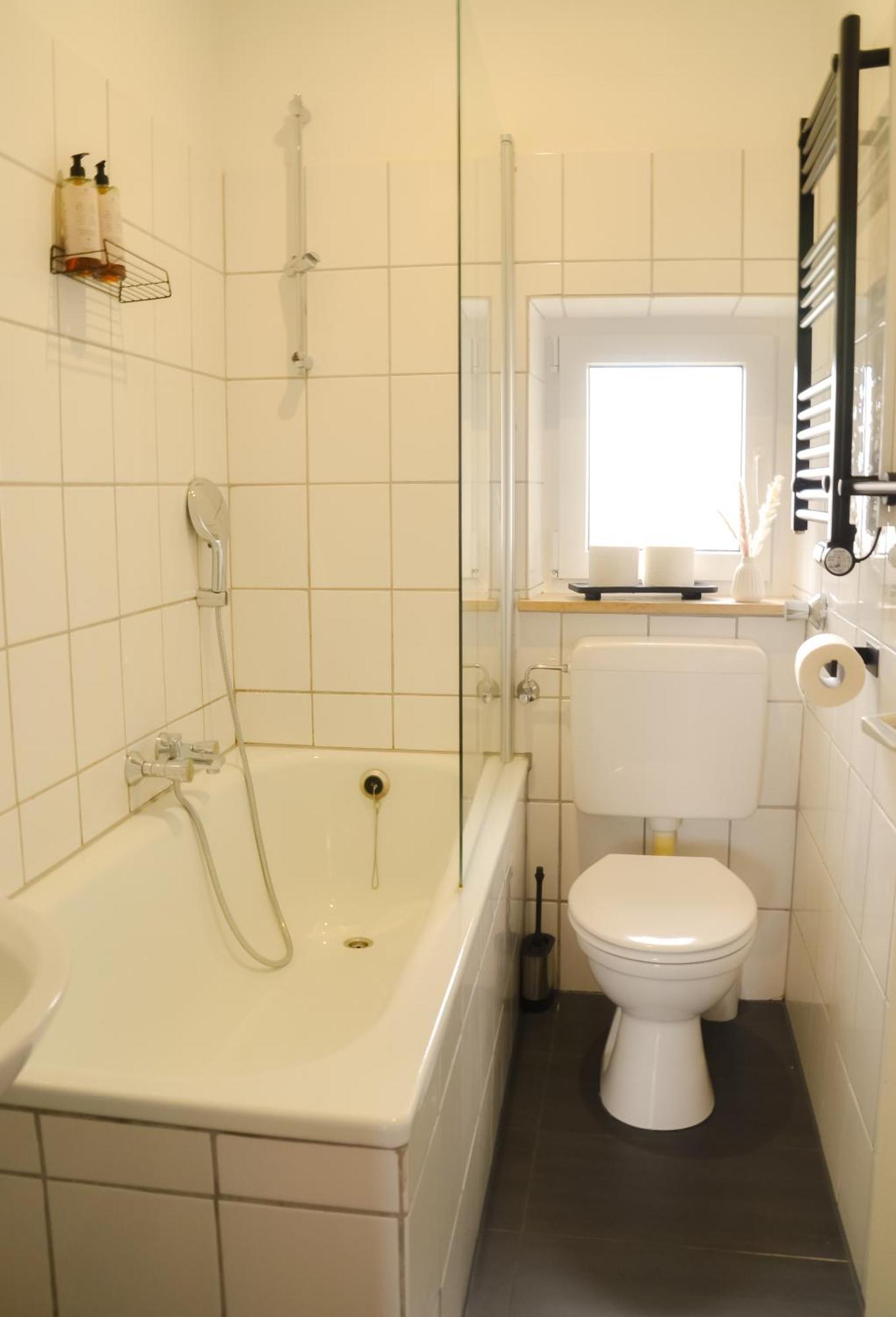 Milpau Buer 3 - Modernes Und Zentrales Premium-Apartment Mit Queensize-Bett, Netflix, Nespresso Und Smart-Tv Gelsenkirchen Ngoại thất bức ảnh